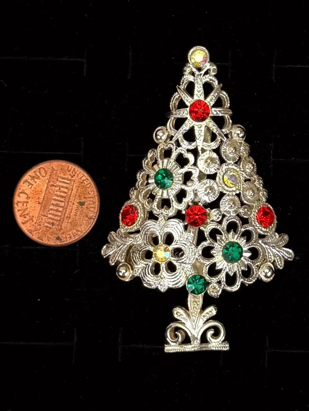 Vintage Aged Silvertone Filigree Christmas Tree Brooch Red & Green Accents